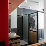 1.75 Le Charme Hotel *